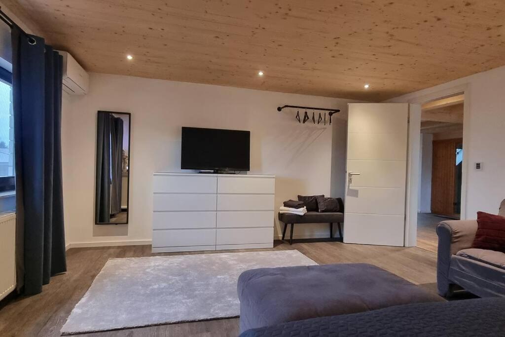 Capa Ferienwohnung Pfalz Neustadt an der Weinstraße Εξωτερικό φωτογραφία
