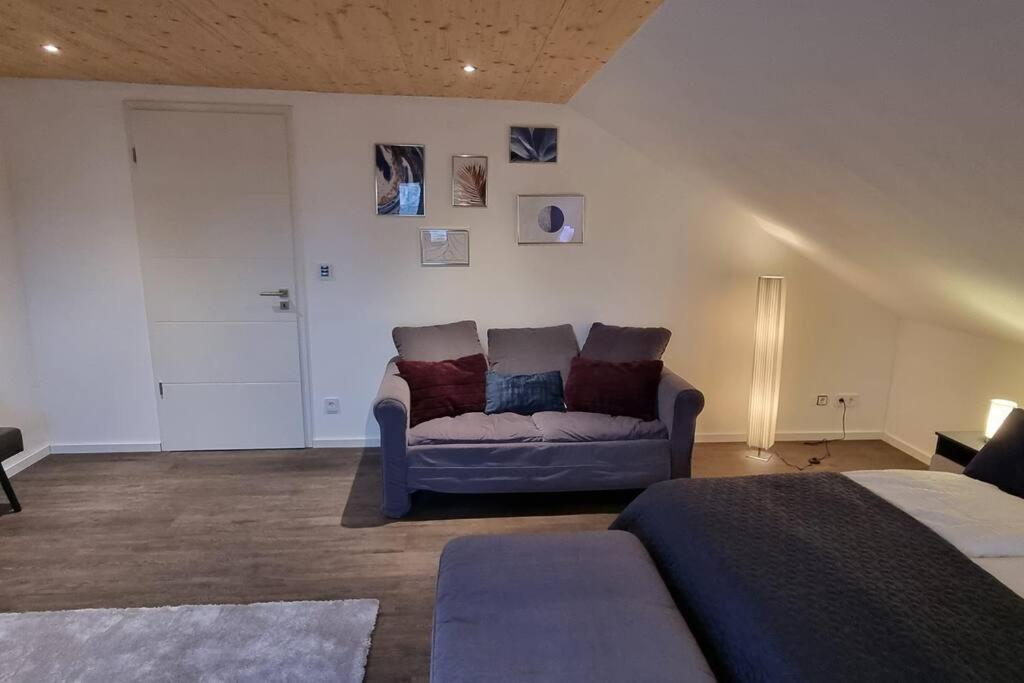Capa Ferienwohnung Pfalz Neustadt an der Weinstraße Εξωτερικό φωτογραφία